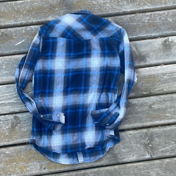 Aeropostale Snap Button Shirt - Picture 5 of 5